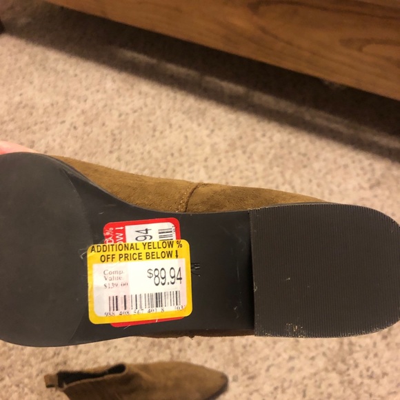 Marc Fisher booties - Picture 3 of 4